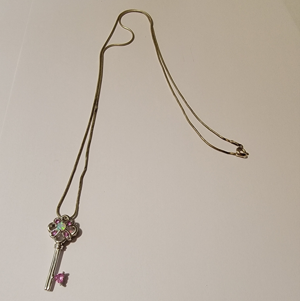 Sterling silver necklace and pendant